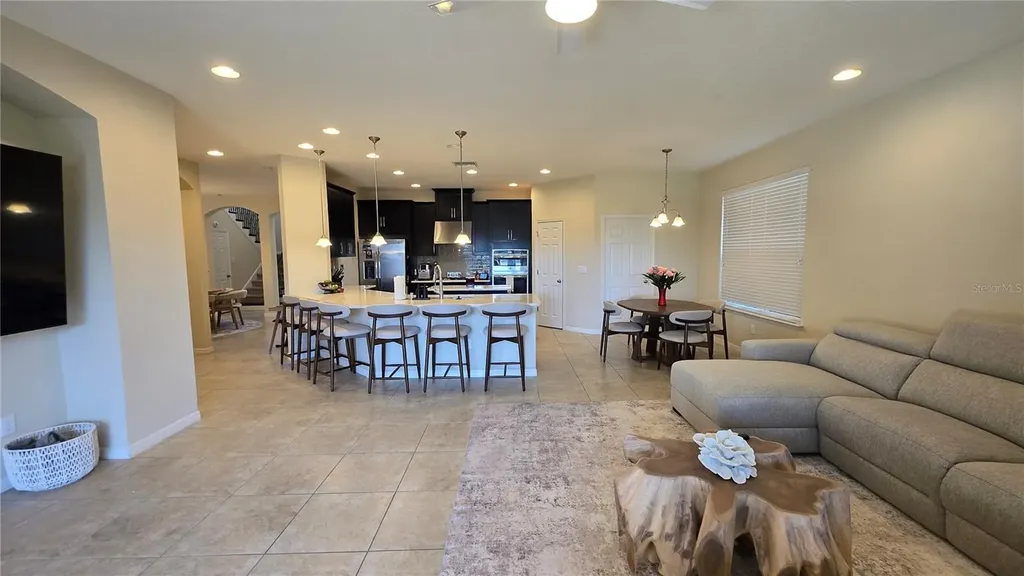 5729 Sunflower Circle Sarasota FL 34238