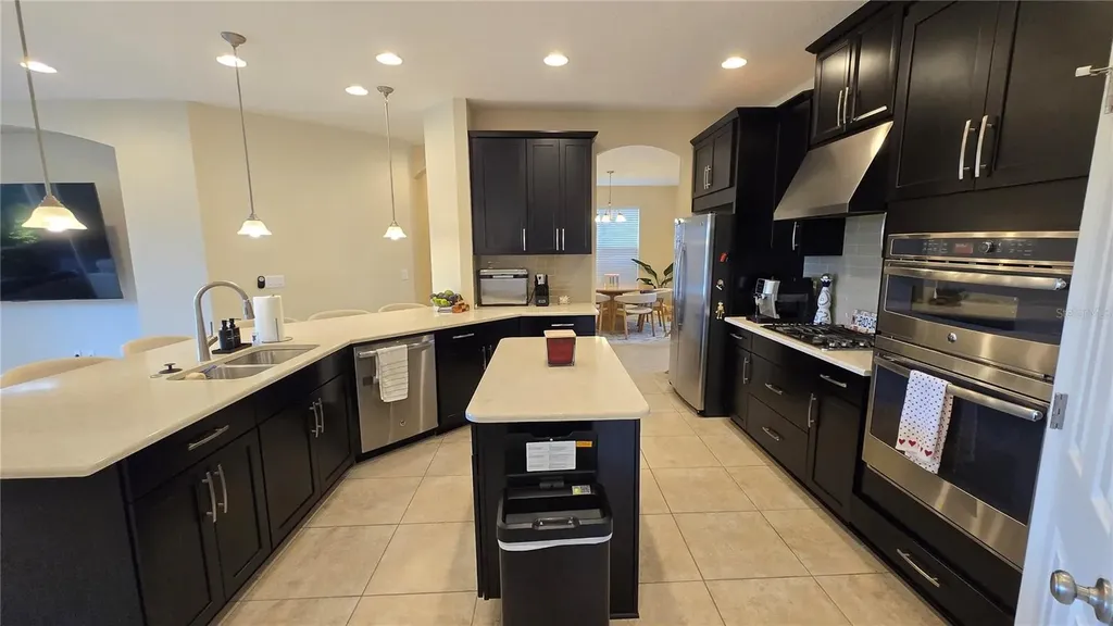 5729 Sunflower Circle Sarasota FL 34238