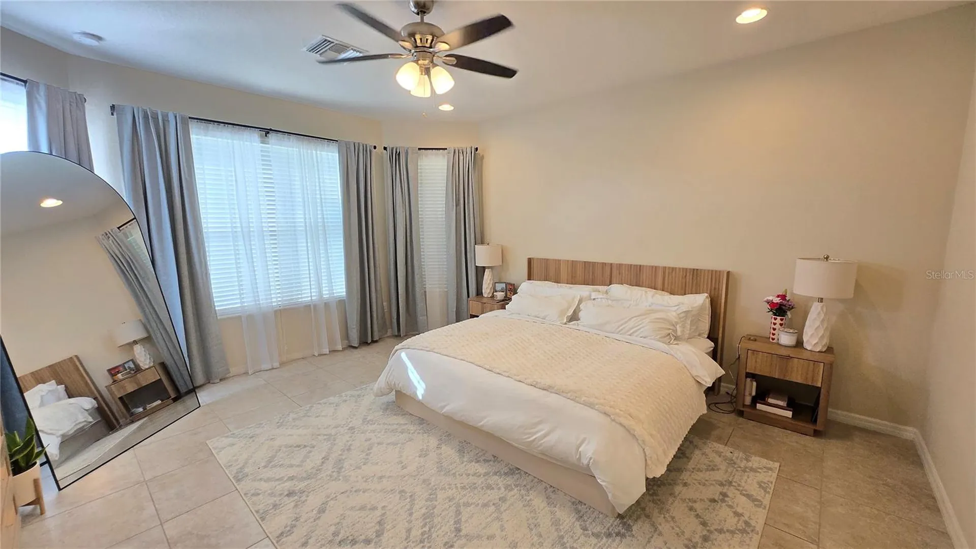 5729 Sunflower Circle Sarasota FL 34238