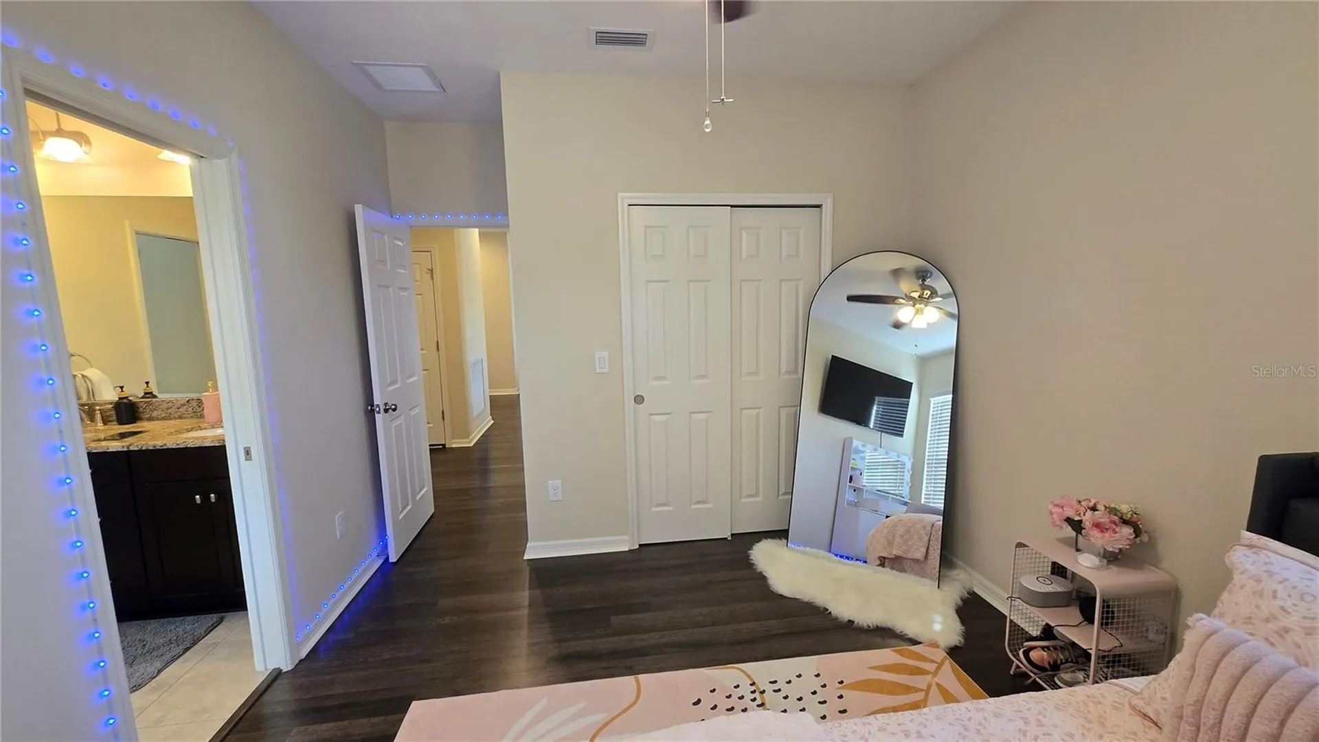 5729 Sunflower Circle Sarasota FL 34238