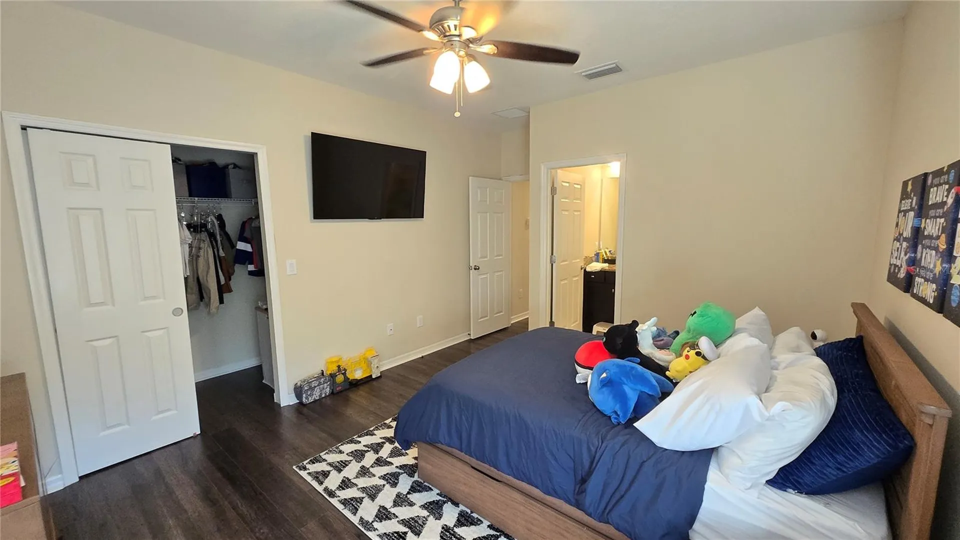 5729 Sunflower Circle Sarasota FL 34238