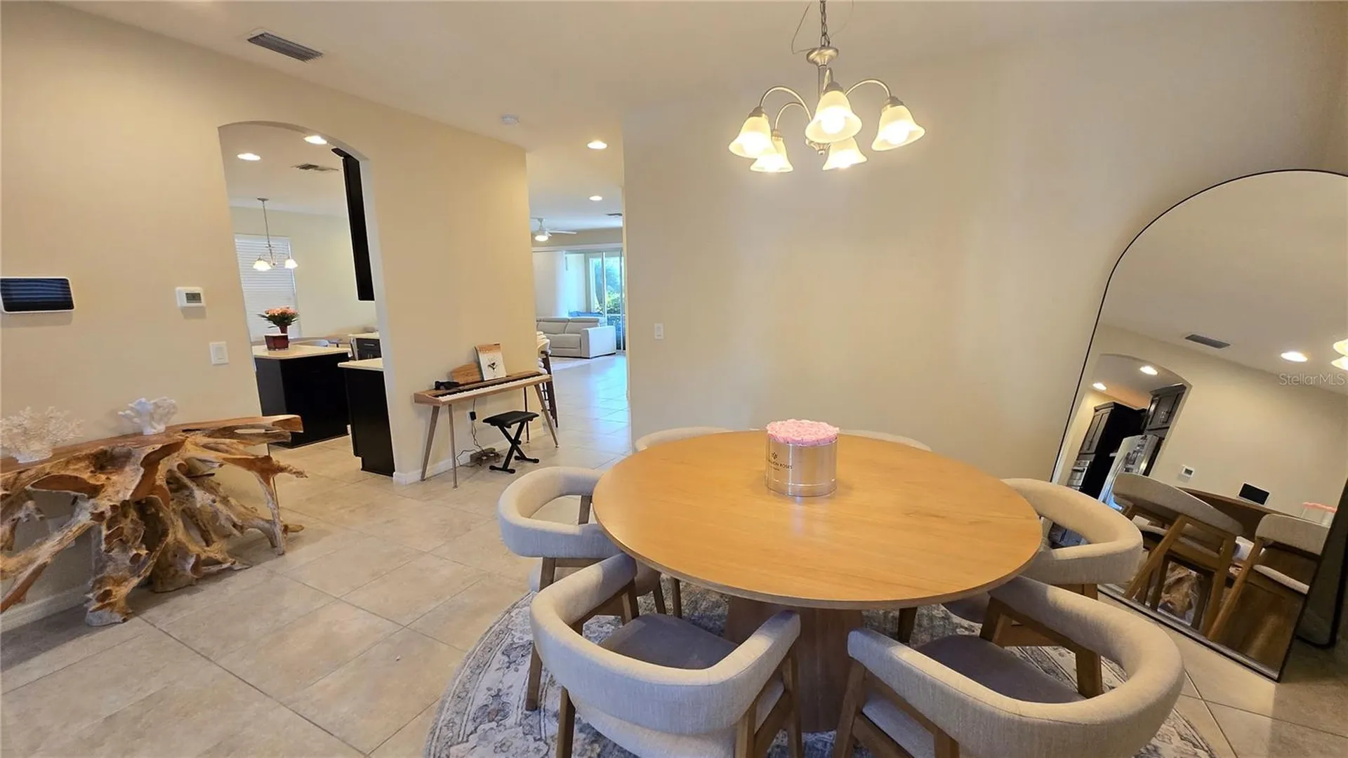 5729 Sunflower Circle Sarasota FL 34238