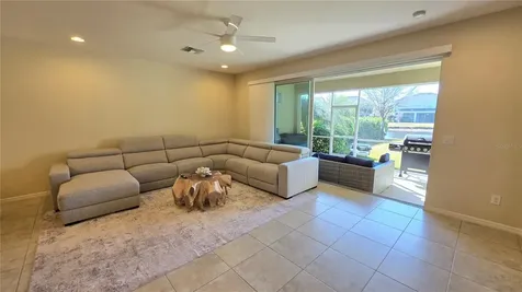 5729 Sunflower Circle Sarasota FL 34238