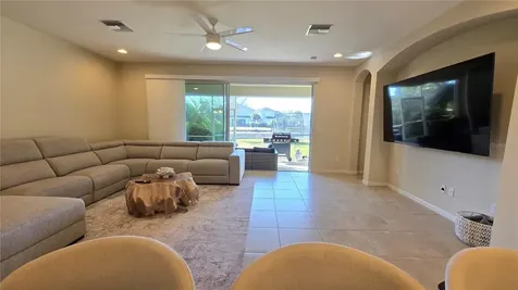 5729 Sunflower Circle Sarasota FL 34238