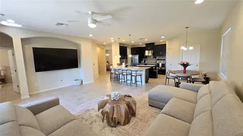 5729 Sunflower Circle Sarasota FL 34238