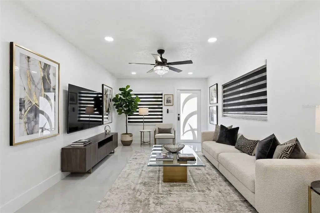 3216 W Beach Street Tampa FL 33607