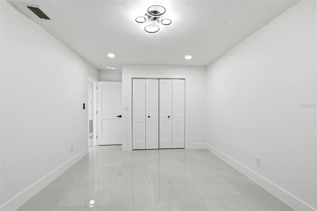 3216 W Beach Street Tampa FL 33607