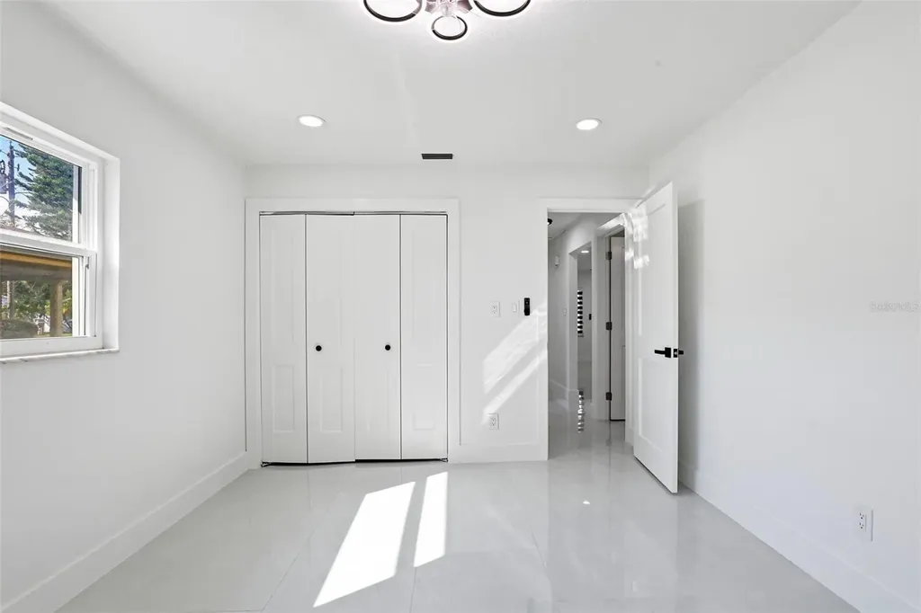 3216 W Beach Street Tampa FL 33607