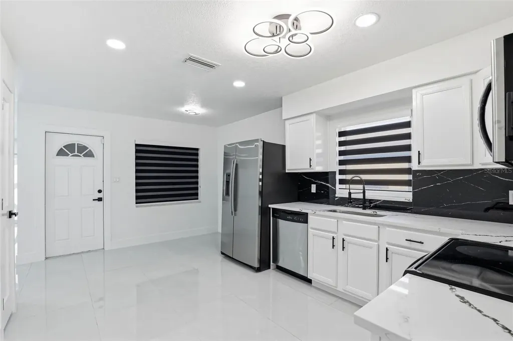 3216 W Beach Street Tampa FL 33607