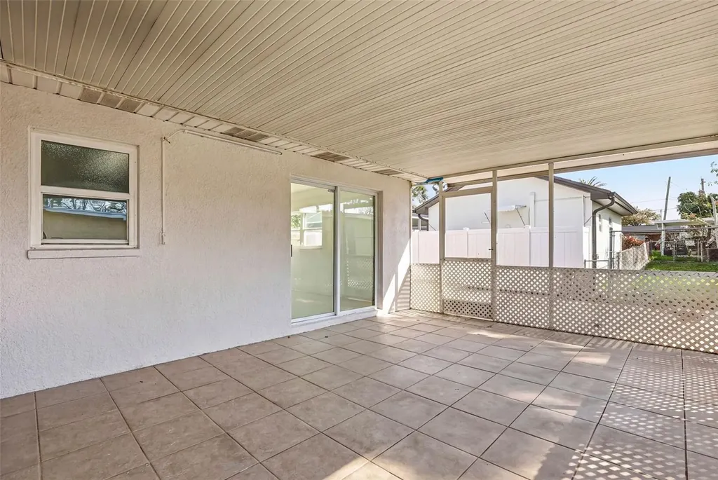 3216 W Beach Street Tampa FL 33607
