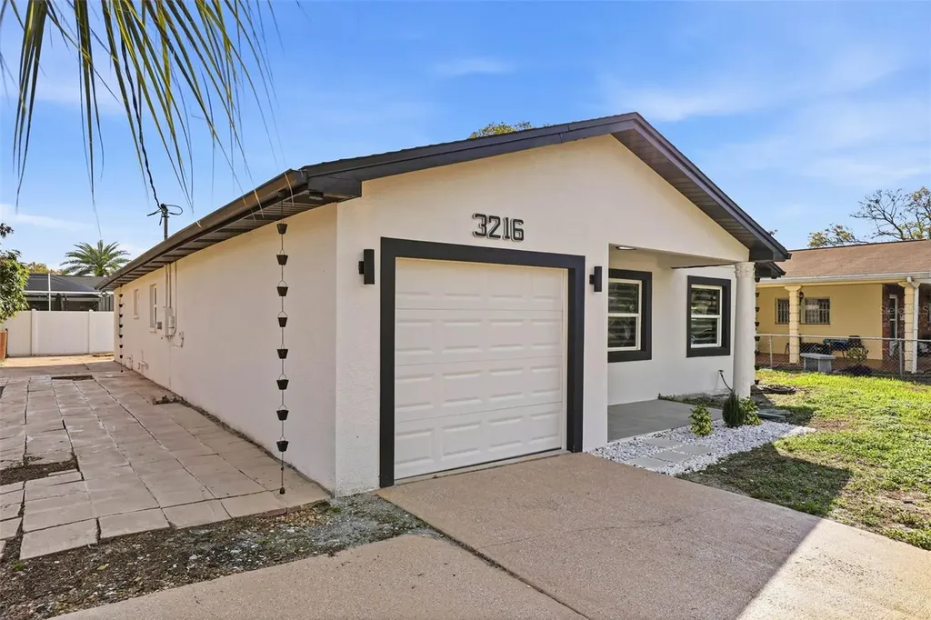 3216 W Beach Street Tampa FL 33607