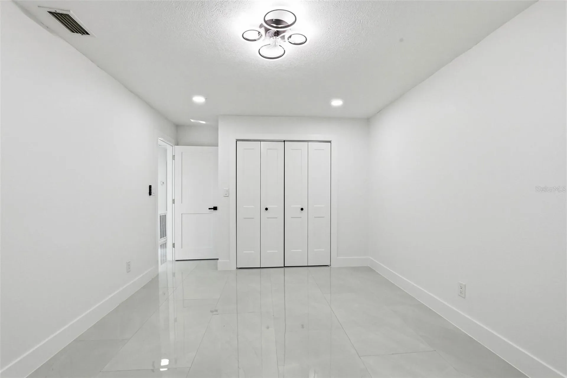 3216 W Beach Street Tampa FL 33607