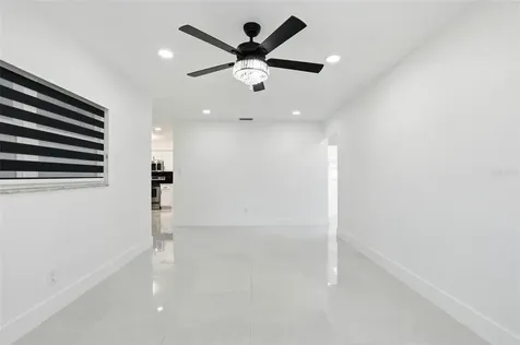 3216 W Beach Street Tampa FL 33607