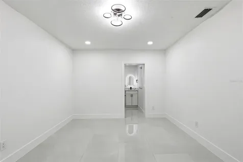 3216 W Beach Street Tampa FL 33607