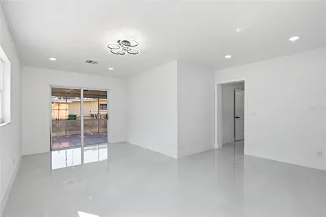 3216 W Beach Street Tampa FL 33607