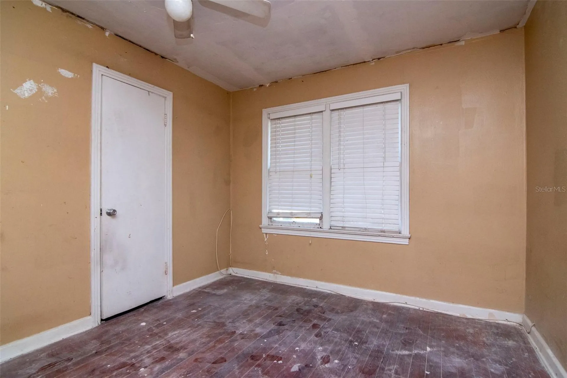 1405 E Cherry Street Plant City FL 33563