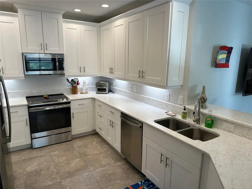 7610 34th Avenue W Bradenton FL 34209