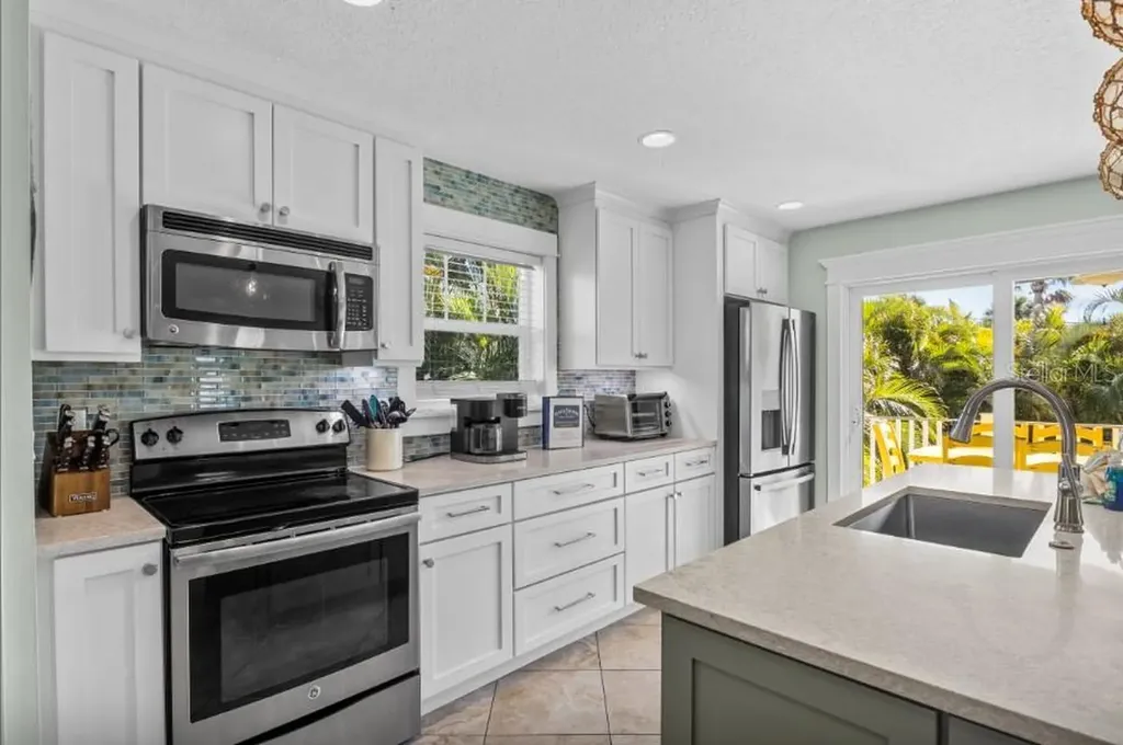 117 Willow Avenue Anna Maria FL 34216