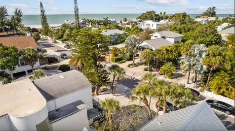 117 Willow Avenue Anna Maria FL 34216