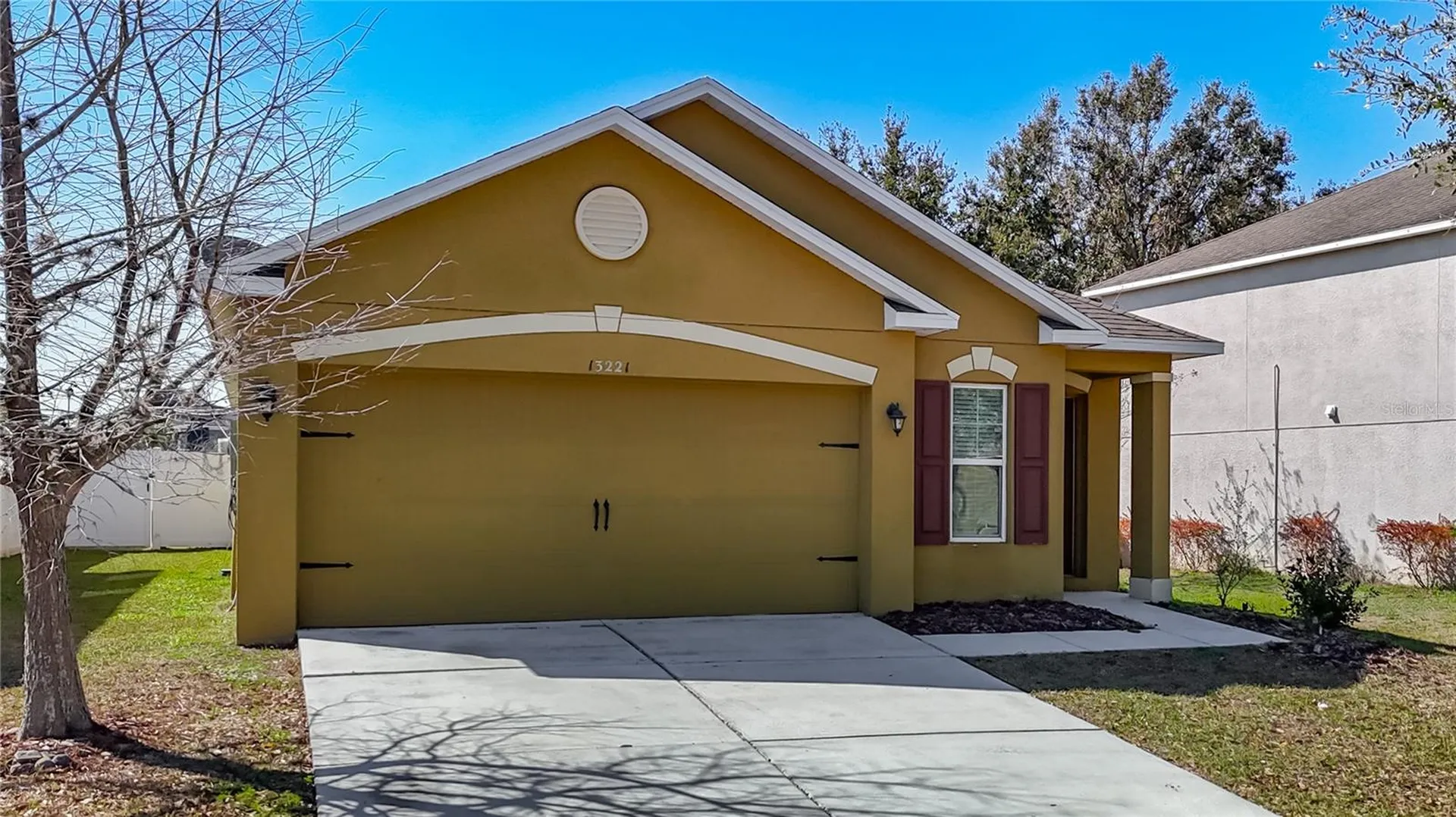 13221 Waterford Castle Drive Dade City FL 33525