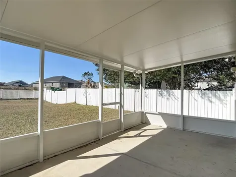 13221 Waterford Castle Drive Dade City FL 33525