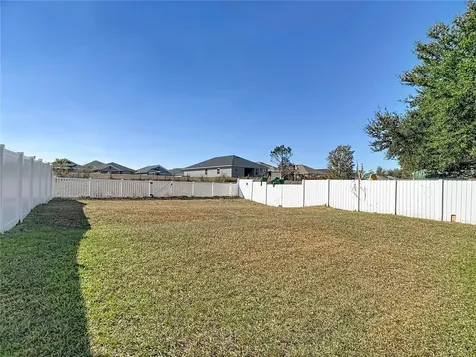 13221 Waterford Castle Drive Dade City FL 33525