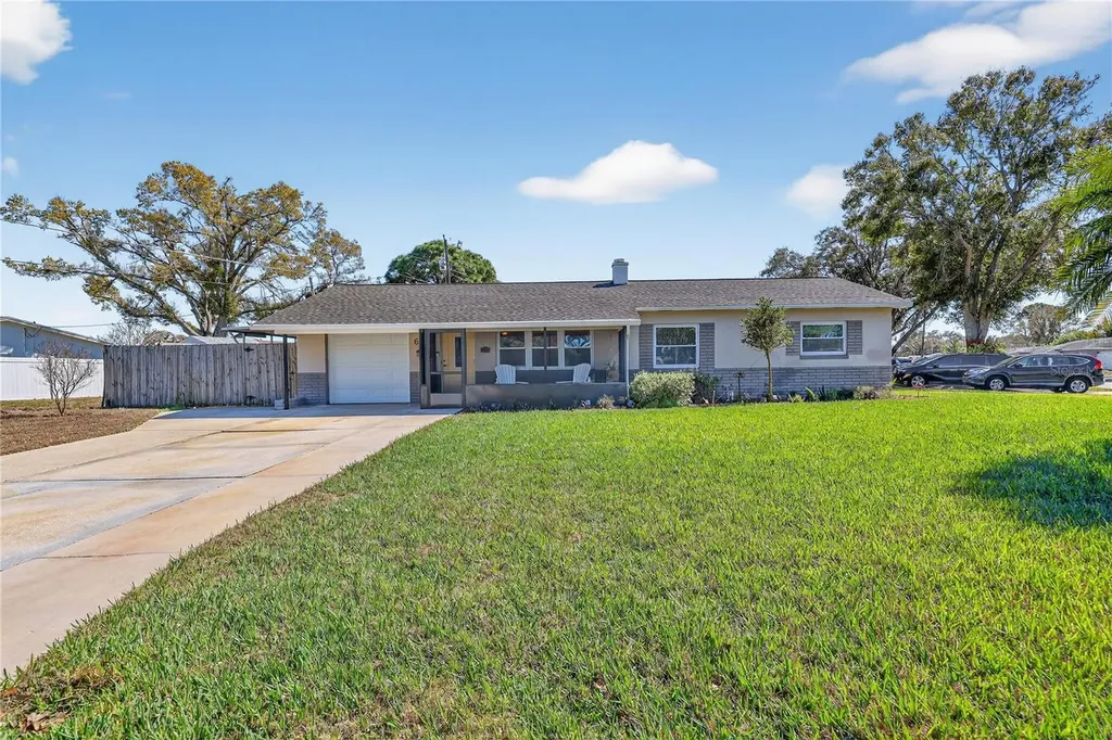 6194 28th Avenue N St Petersburg FL 33710
