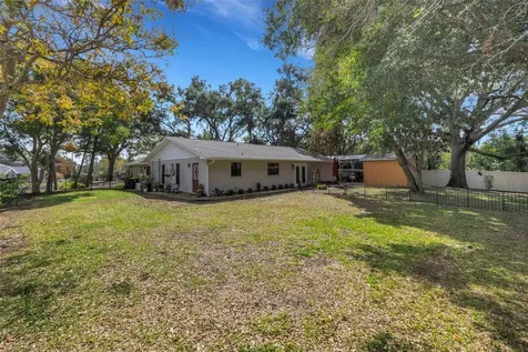 1522 Eckart Drive Winter Haven FL 33881