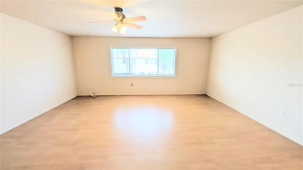 360 Base Avenue E Venice FL 34285