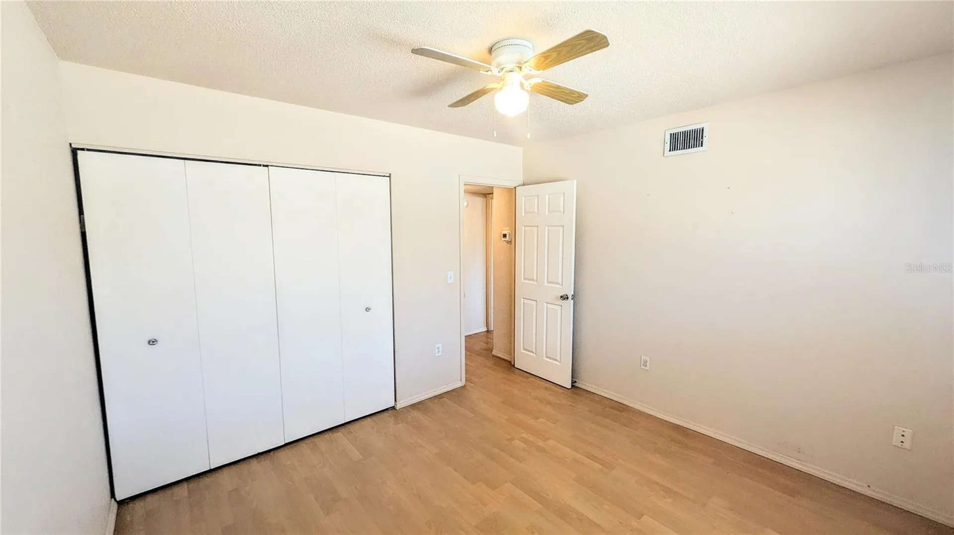 360 Base Avenue E Venice FL 34285