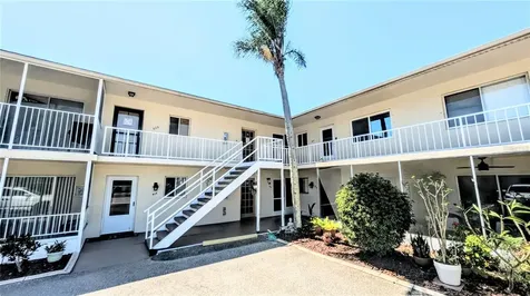 360 Base Avenue E Venice FL 34285