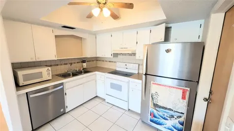360 Base Avenue E Venice FL 34285