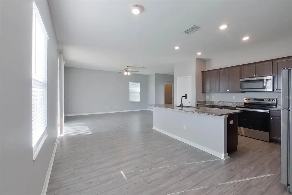 30098 Fedora Circle Brooksville FL 34602