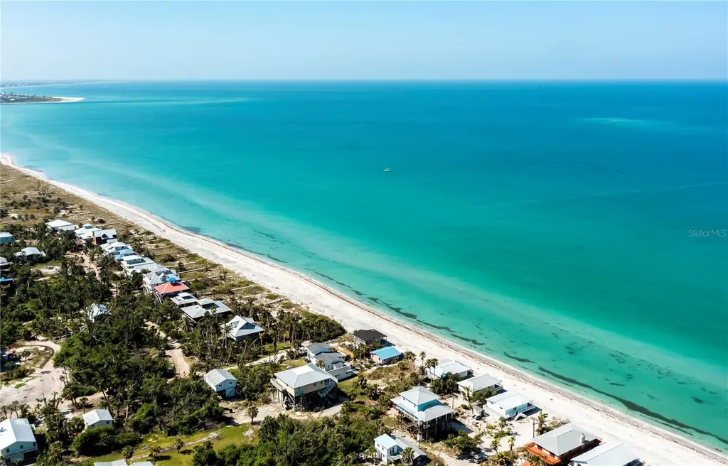 8864 Bay Street Placida FL 33946