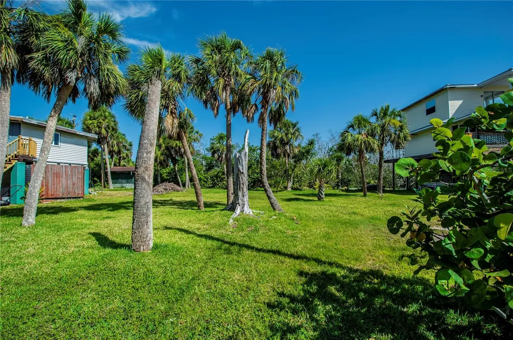 8864 Bay Street Placida FL 33946