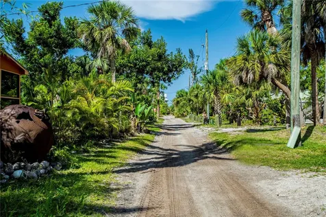 8864 Bay Street Placida FL 33946