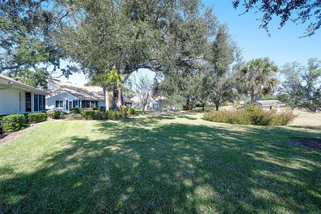5803 Garden Lakes Drive Bradenton FL 34203