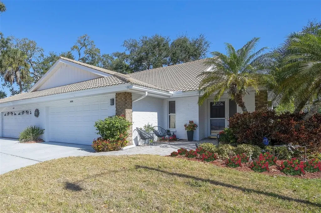 5803 Garden Lakes Drive Bradenton FL 34203