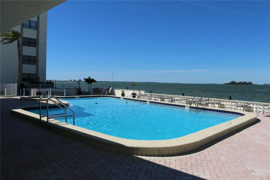 300 Woodette Drive Dunedin FL 34698