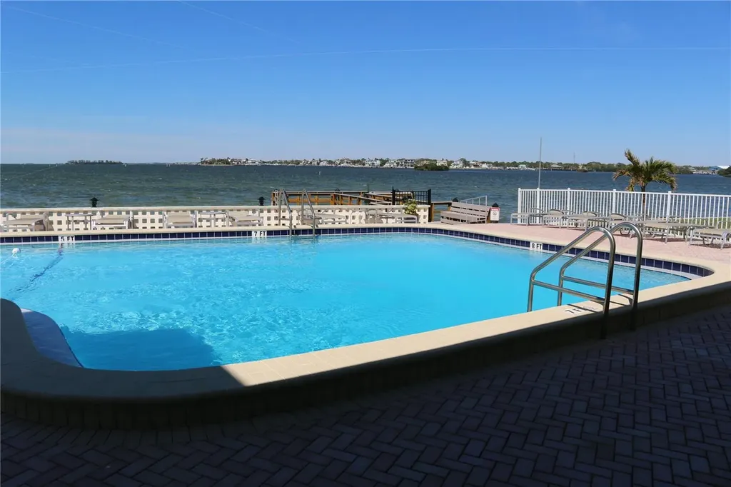 300 Woodette Drive Dunedin FL 34698