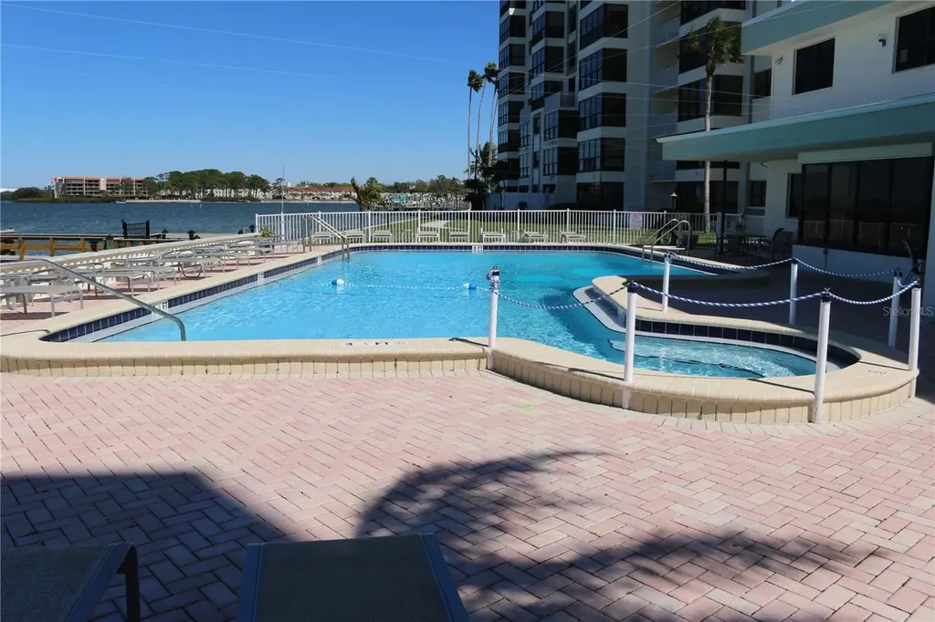 300 Woodette Drive Dunedin FL 34698