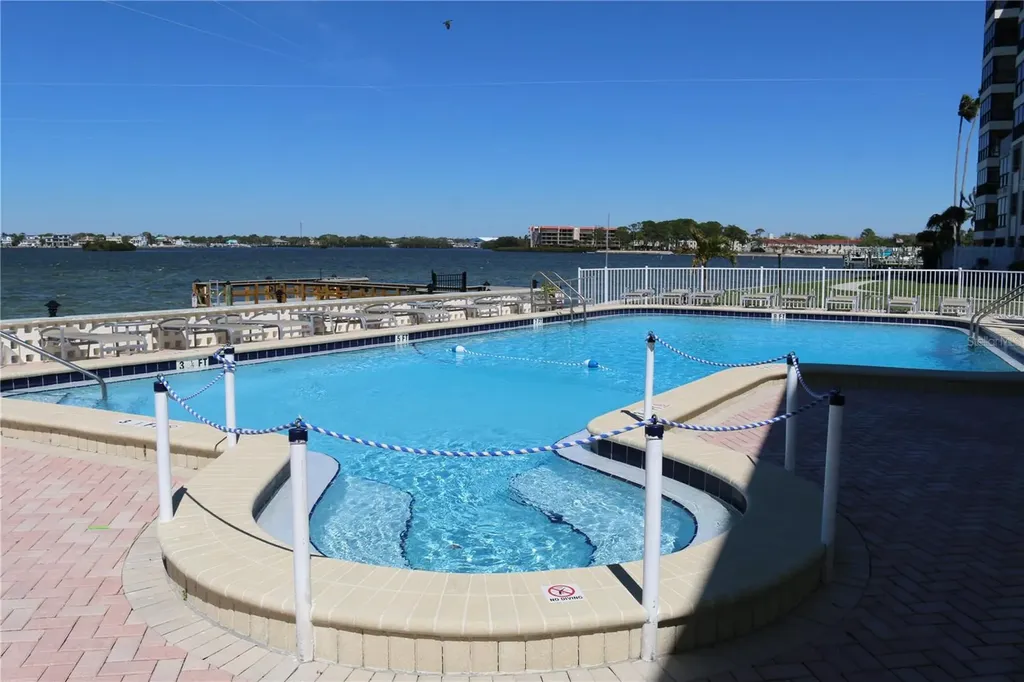 300 Woodette Drive Dunedin FL 34698