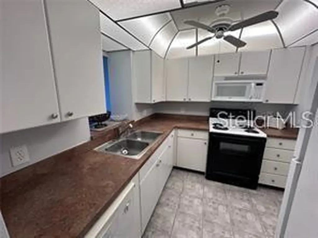 300 Woodette Drive Dunedin FL 34698