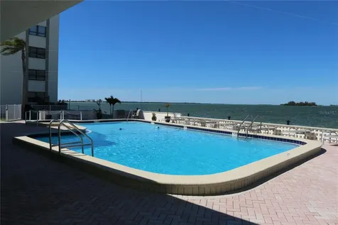 300 Woodette Drive Dunedin FL 34698
