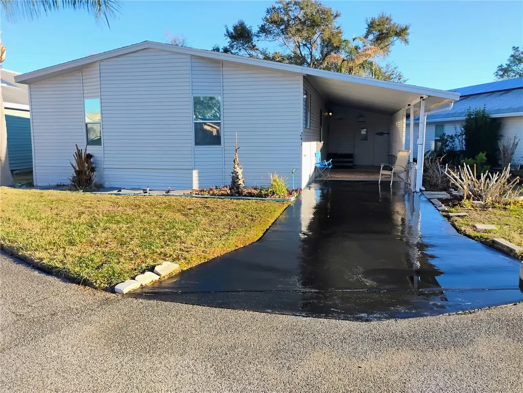 241 Lake Trout Davenport FL 33897