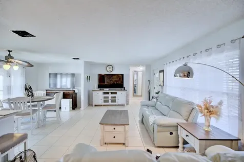 4131 Bianca Street Sebring FL 33872
