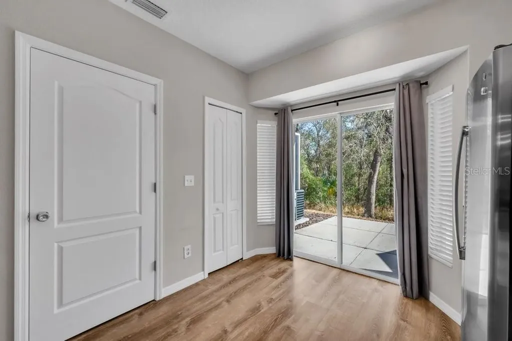 15855 Fishhawk View Drive Lithia FL 33547