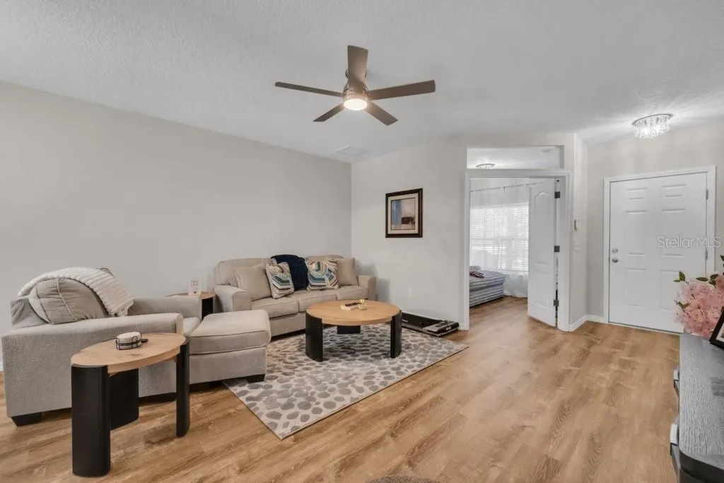 15855 Fishhawk View Drive Lithia FL 33547