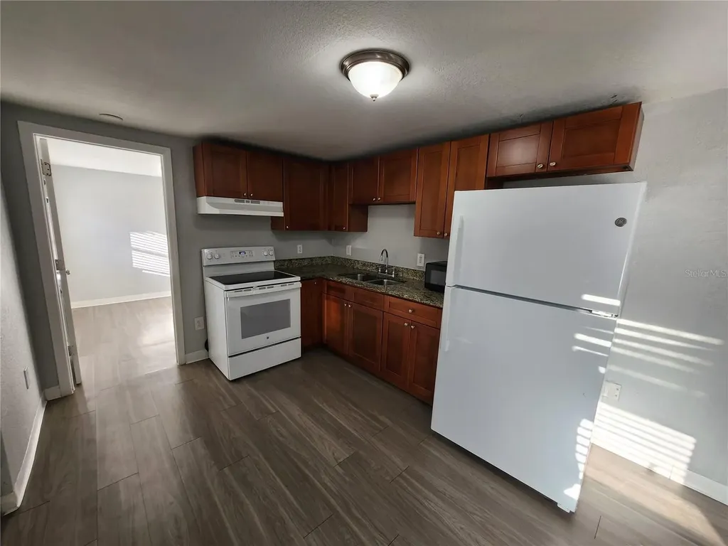 4611 N Hubert Avenue Tampa FL 33614