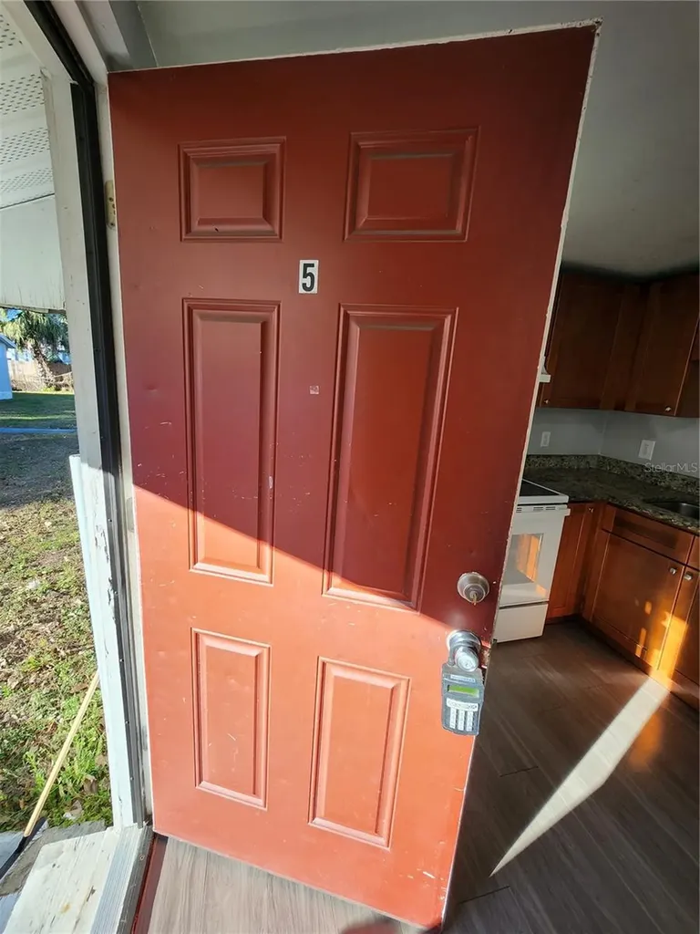 4611 N Hubert Avenue Tampa FL 33614